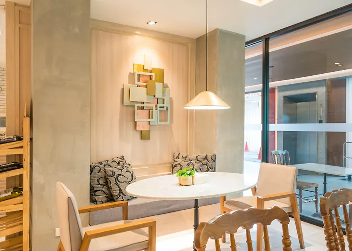 Hotel Koon Sukhumvit 5*